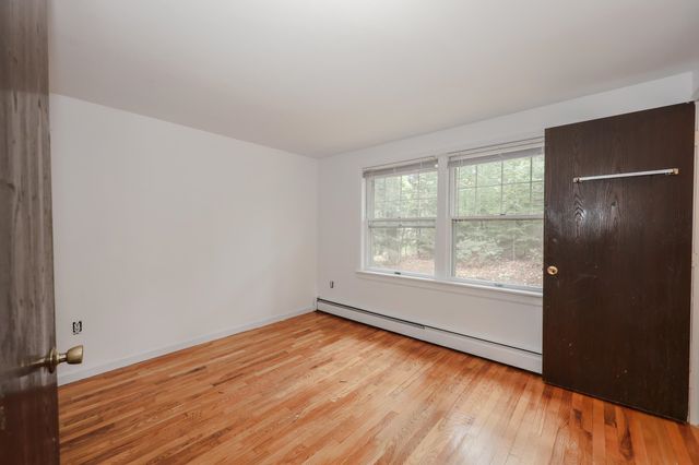 85 Taylor Street, Nashua, NH 03060