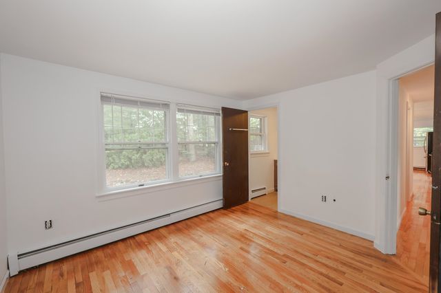 85 Taylor Street, Nashua, NH 03060