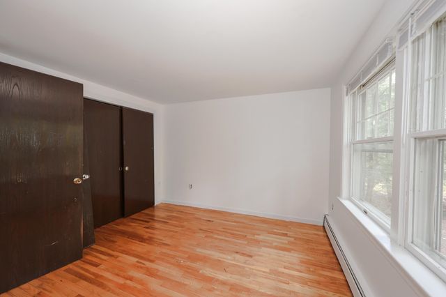 85 Taylor Street, Nashua, NH 03060