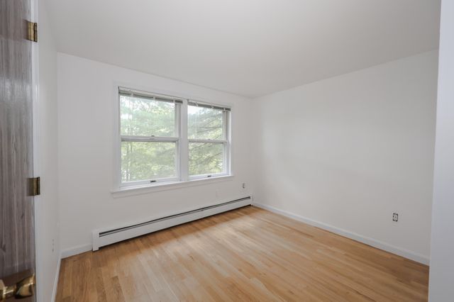85 Taylor Street, Nashua, NH 03060