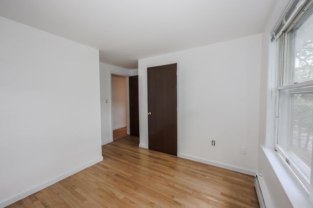 85 Taylor Street, Nashua, NH 03060