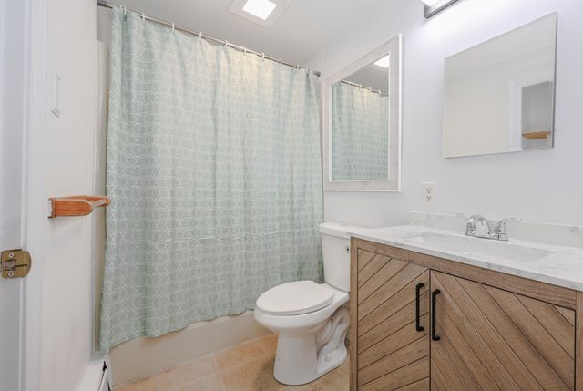 85 Taylor Street, Nashua, NH 03060