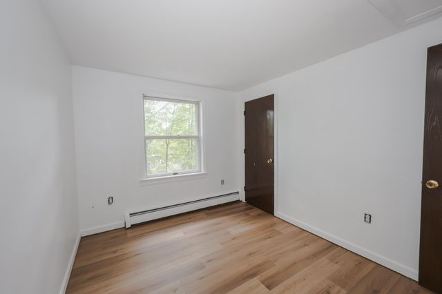 85 Taylor Street, Nashua, NH 03060