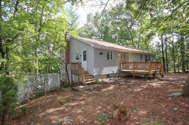 85 Taylor Street, Nashua, NH 03060