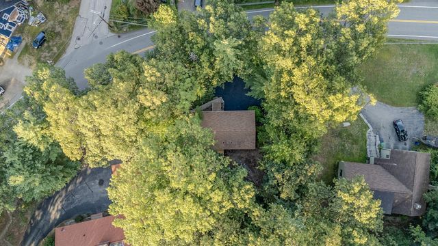 85 Taylor Street, Nashua, NH 03060