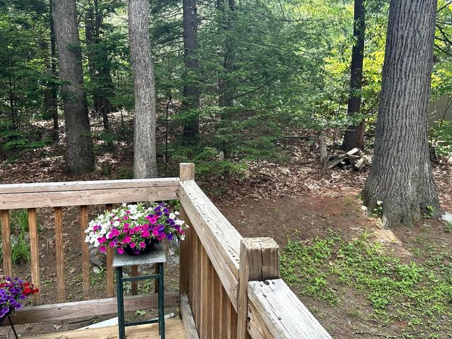 85 Taylor Street, Nashua, NH 03060