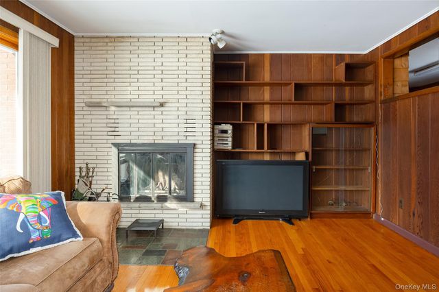 201 Linden Avenue, Red Hook, NY 12571