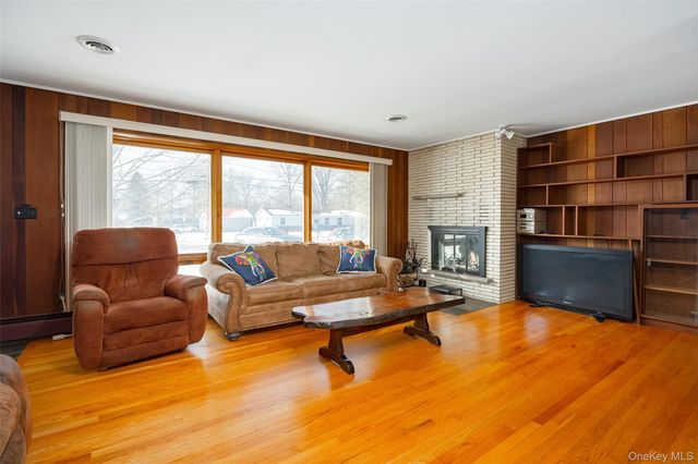 201 Linden Avenue, Red Hook, NY 12571