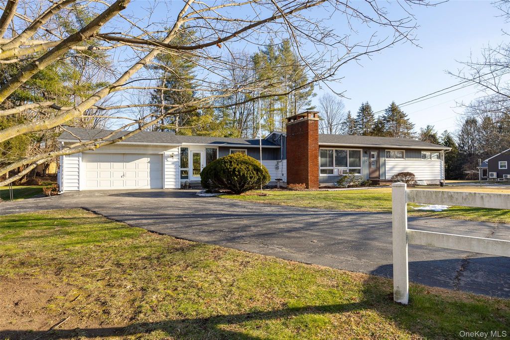 201 Linden Avenue, Red Hook, NY 12571