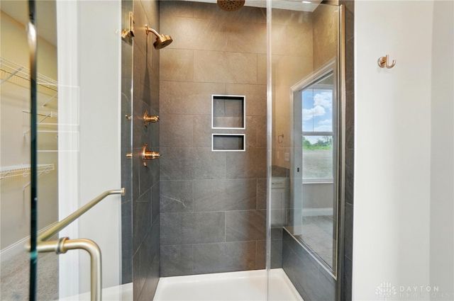 1507 Kingsgate, Springfield, OH 45502