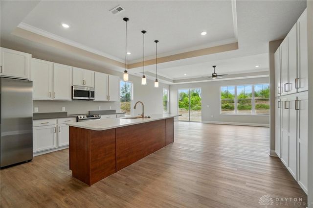 1507 Kingsgate, Springfield, OH 45502