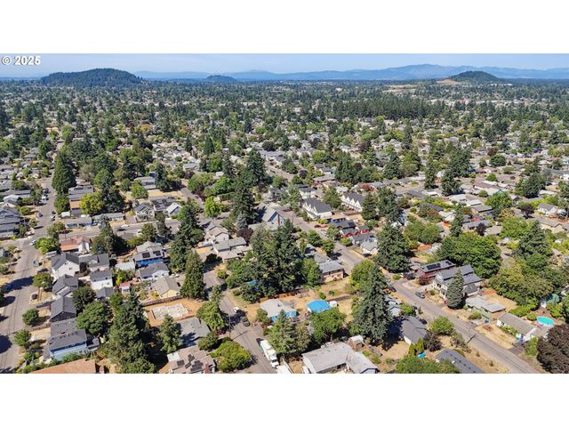 6632 Se 65TH Ave, Portland, OR 97206