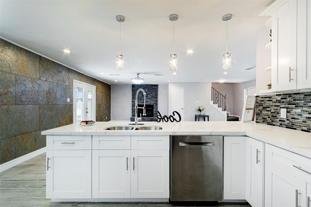 6214 Jadecrest Drive, Spring, TX 77389