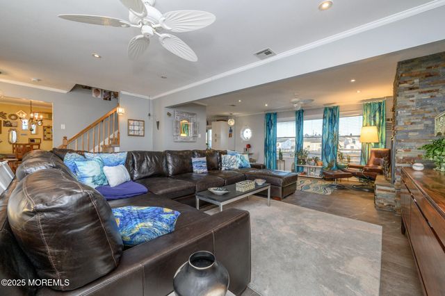 111 E Shrewsbury Drive, Little Egg Harbor, NJ 08087