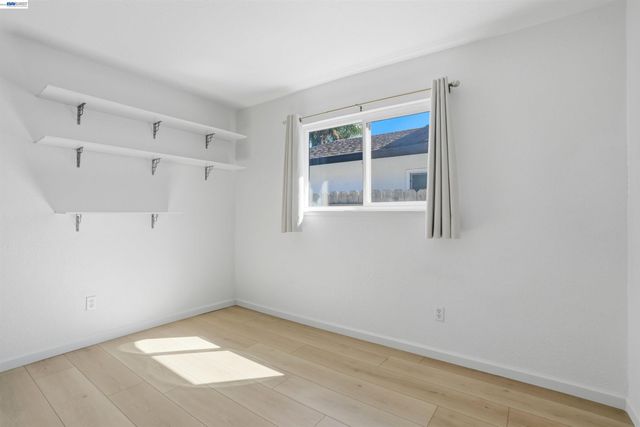 6635 Maple Dr, Dublin, CA 94568