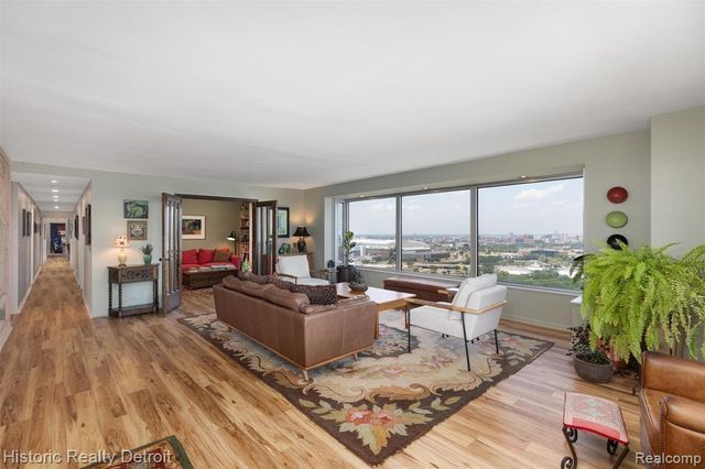 1300 E Lafayette 2407, 08, Detroit, MI 48207