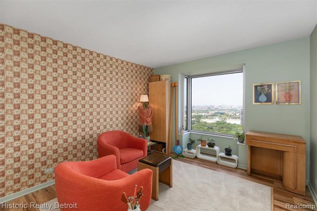 1300 E Lafayette 2407, 08, Detroit, MI 48207