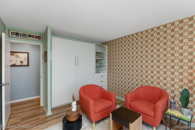 1300 E Lafayette 2407, 08, Detroit, MI 48207