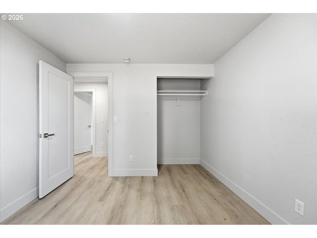 5913 Ne 114TH St, Vancouver, WA 98686