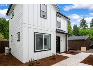4103 Se Olsen St 3, Milwaukie, OR 97222