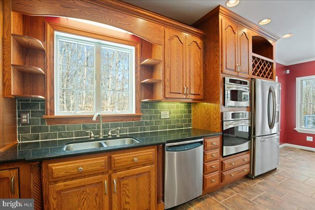 27320 HARPERS CT, Mechanicsville, MD 20659