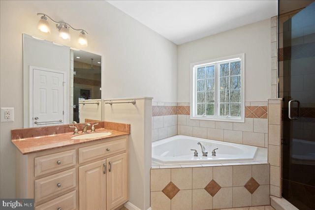 27320 HARPERS CT, Mechanicsville, MD 20659