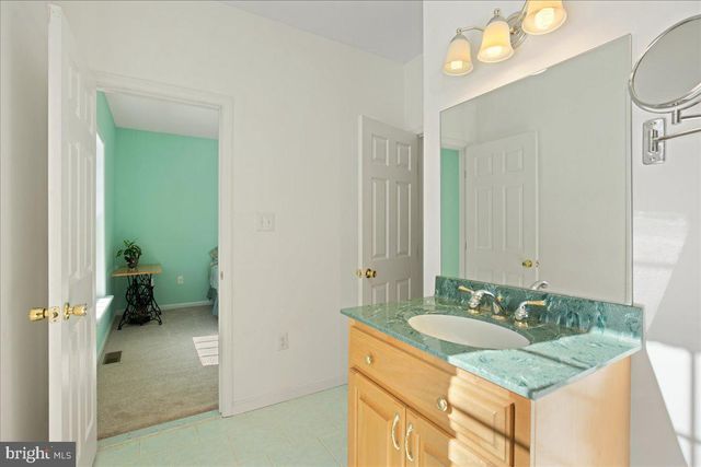 27320 HARPERS CT, Mechanicsville, MD 20659