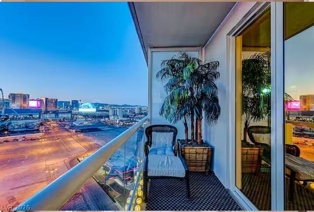 125 East Harmon Avenue 2215, Las Vegas, NV 89109