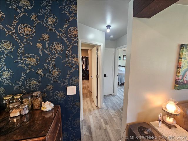 16160 Hectorville Road, Mounds, OK 74047