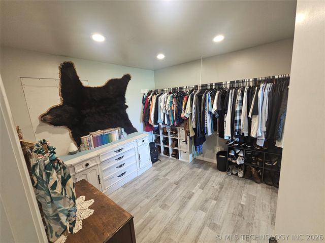 16160 Hectorville Road, Mounds, OK 74047