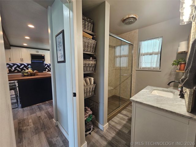 16160 Hectorville Road, Mounds, OK 74047