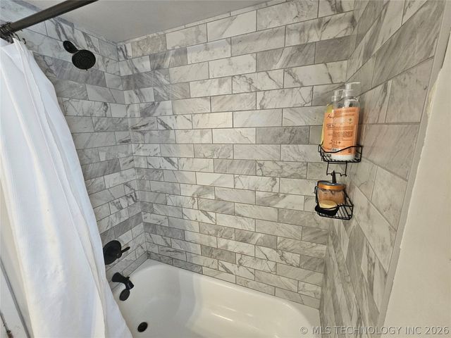 16160 Hectorville Road, Mounds, OK 74047