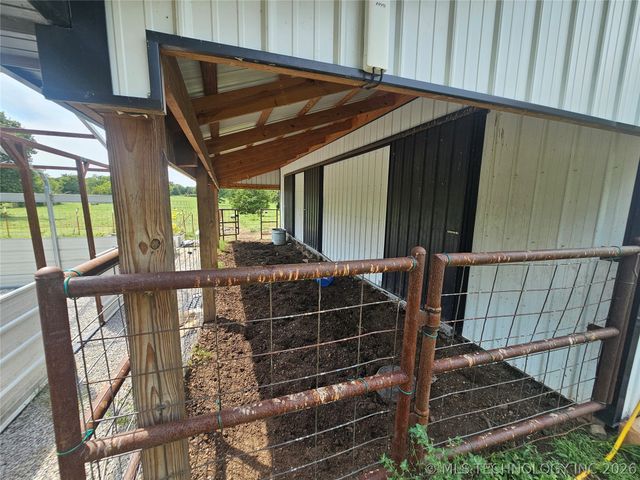 16160 Hectorville Road, Mounds, OK 74047