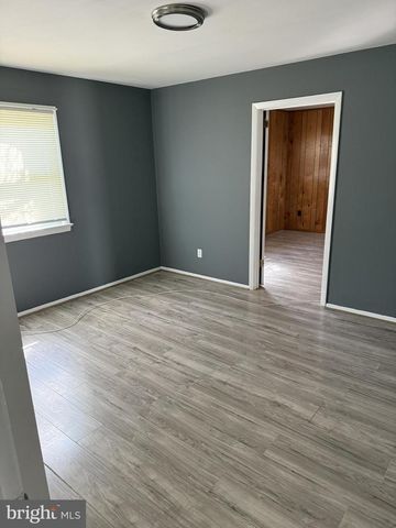1409 ASBURY CT, Hyattsville, MD 20782