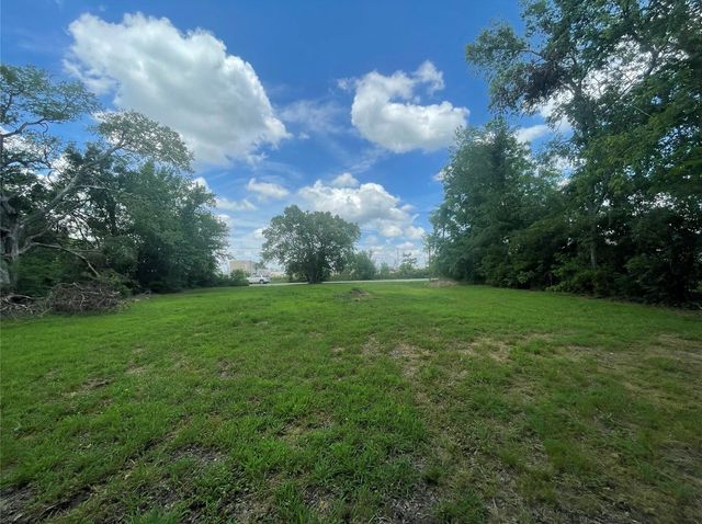 1127 W End Street, Terrell, TX 75160