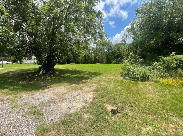 1127 W End Street, Terrell, TX 75160