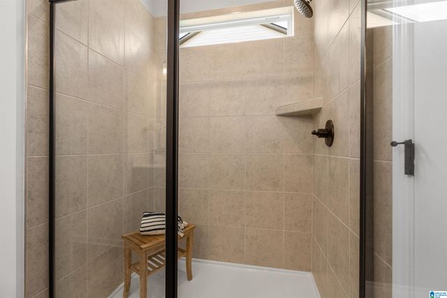 5349 TAILWINDS DRIVE, Leeds, AL 35094