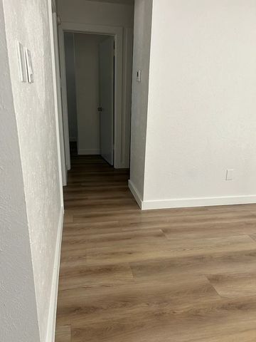 813 Panay Way Drive, Fort Worth, TX 76108