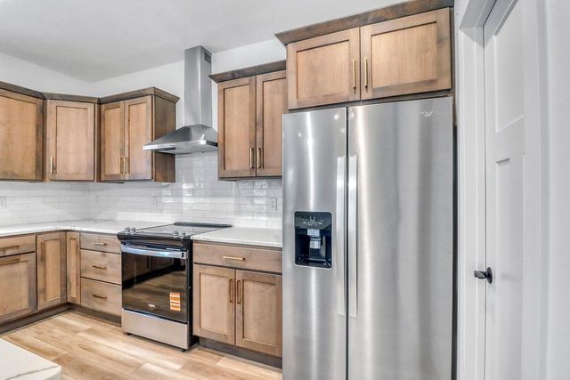 864 Harvest Circle, Horace, ND 58047