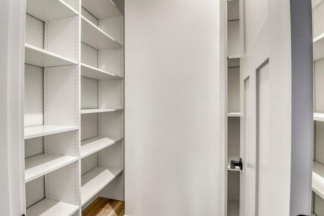 864 Harvest Circle, Horace, ND 58047