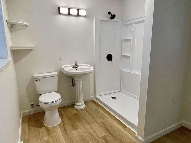 421 Pleasant Street, Laconia, NH 03246