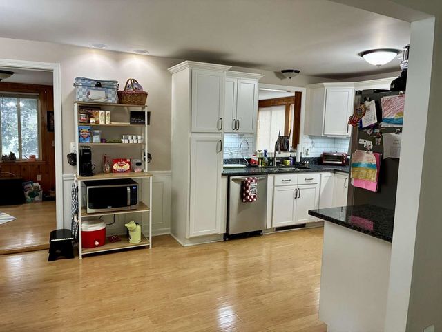 421 Pleasant Street, Laconia, NH 03246
