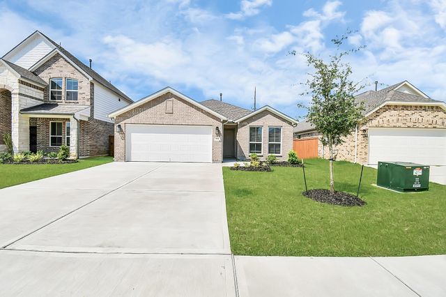 359 Ice Shore Trail, Dayton, TX 77535