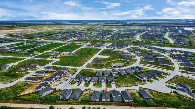 359 Ice Shore Trail, Dayton, TX 77535