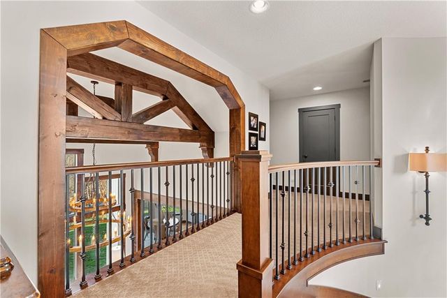 2808 NW Nutall Court, Lee's Summit, MO 64081