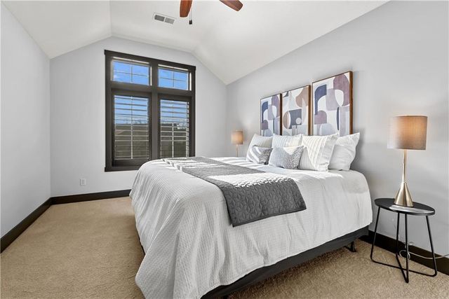 2808 NW Nutall Court, Lee's Summit, MO 64081