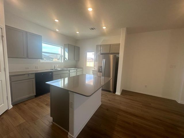 336 Canley LOOP, Hutto, TX 78634