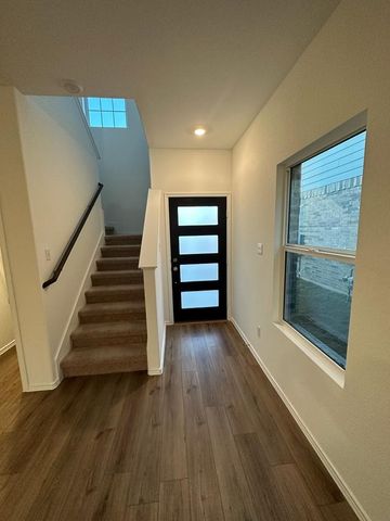 336 Canley LOOP, Hutto, TX 78634