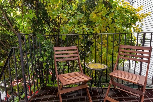 377 Dorchester St 2, Boston, MA 02127