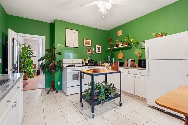 377 Dorchester St 2, Boston, MA 02127